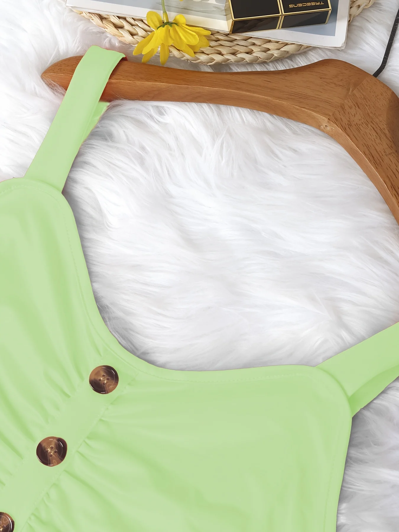 Elegantes Tanktop mit Knopfdetails für Damen in Übergrößen für stilvollen Komfort – Detail 21