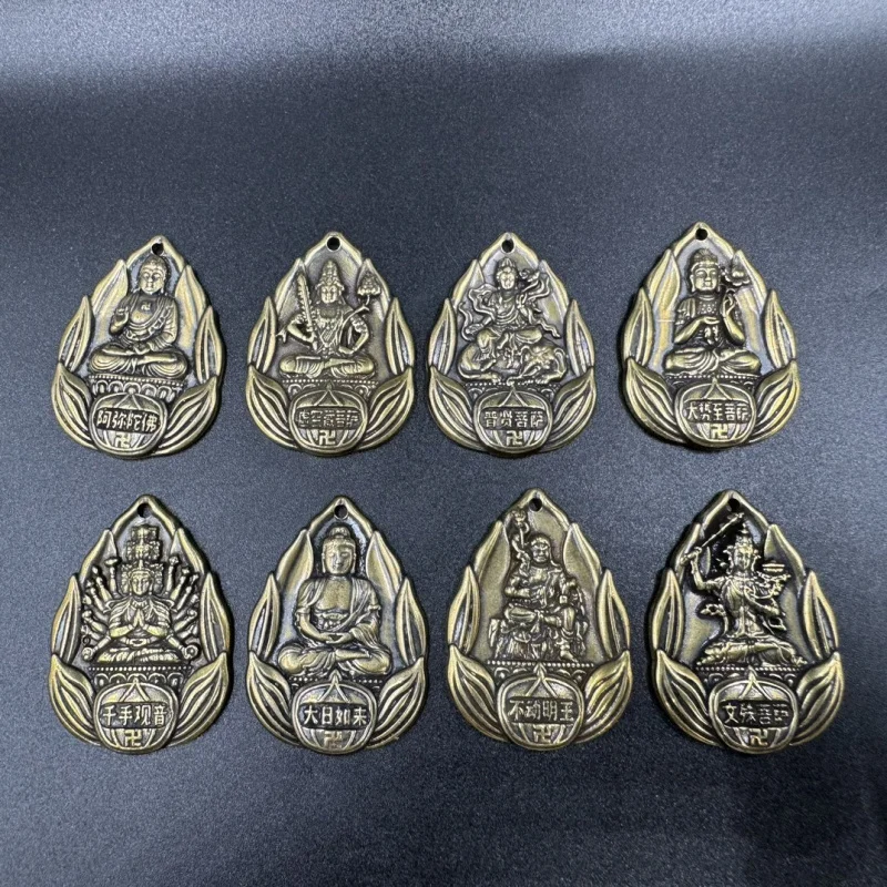 

Wholesale Antique Brass Handmade Zodiac Buddha Ornaments Eight Patron Saints Keychain Antique Crafts