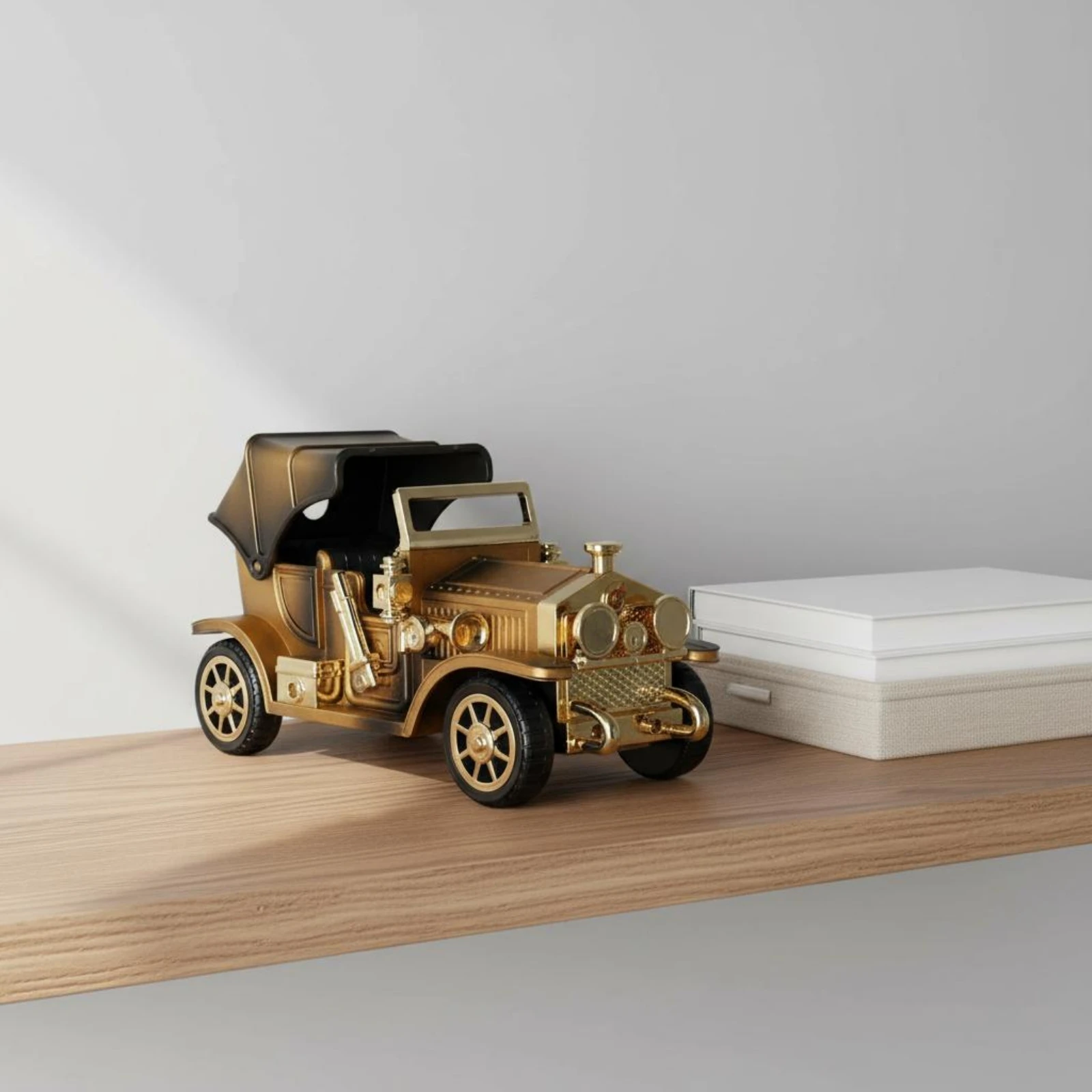 Vintage Car Melody Box Desktop Display Retro Old Car Ornament Decor Piece Gift Idea for Entrance Hall, Hotel Lobby