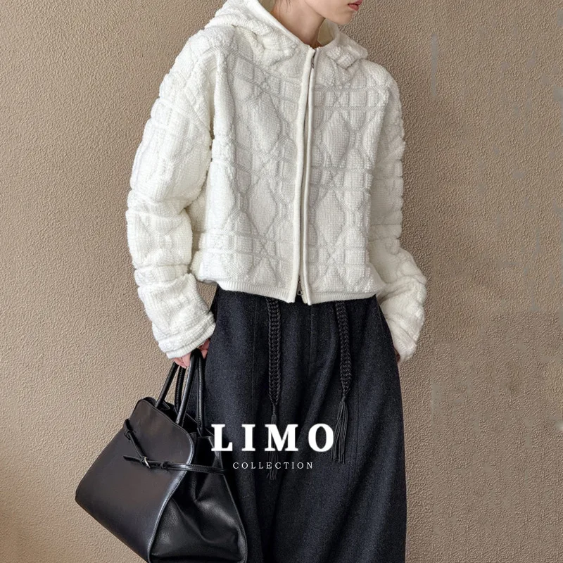 

LIMO 2025 New Acrylic Grid Coat Women's Casual Solid Outerwear Fall Winter Plaid Streetwear Jacket for Daily Dating Shopping