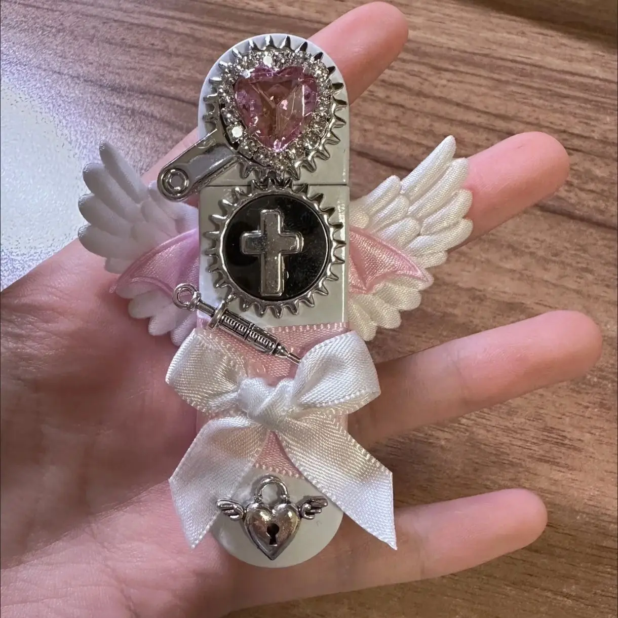Jirai Kei Gear Lighter Pink Medical Girl Heart Japanese Angel Birthday Gift Windproof Fire Machine Subculture
