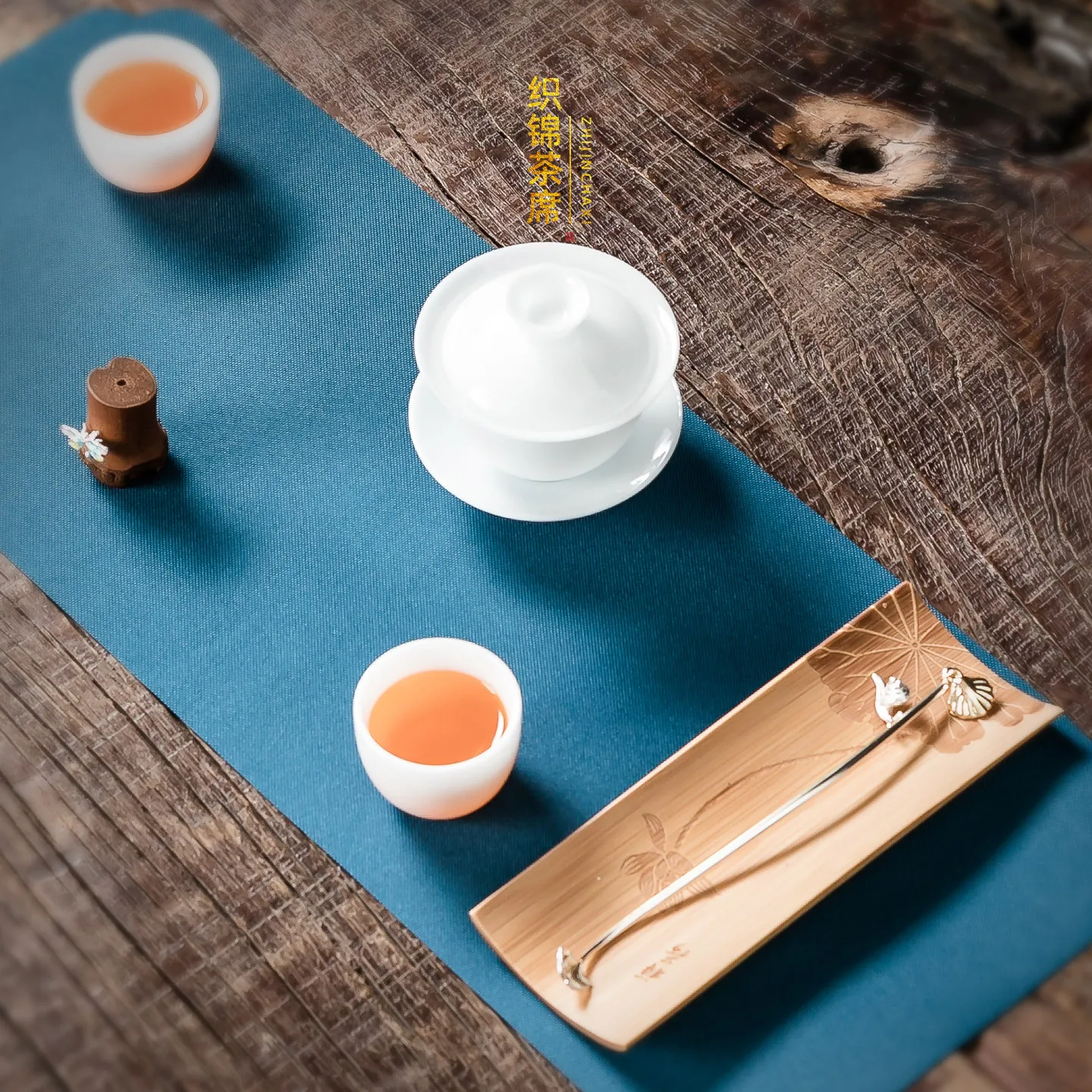 New Chinese Style Yunjin Doubl - Table Runner ulasan dan harga