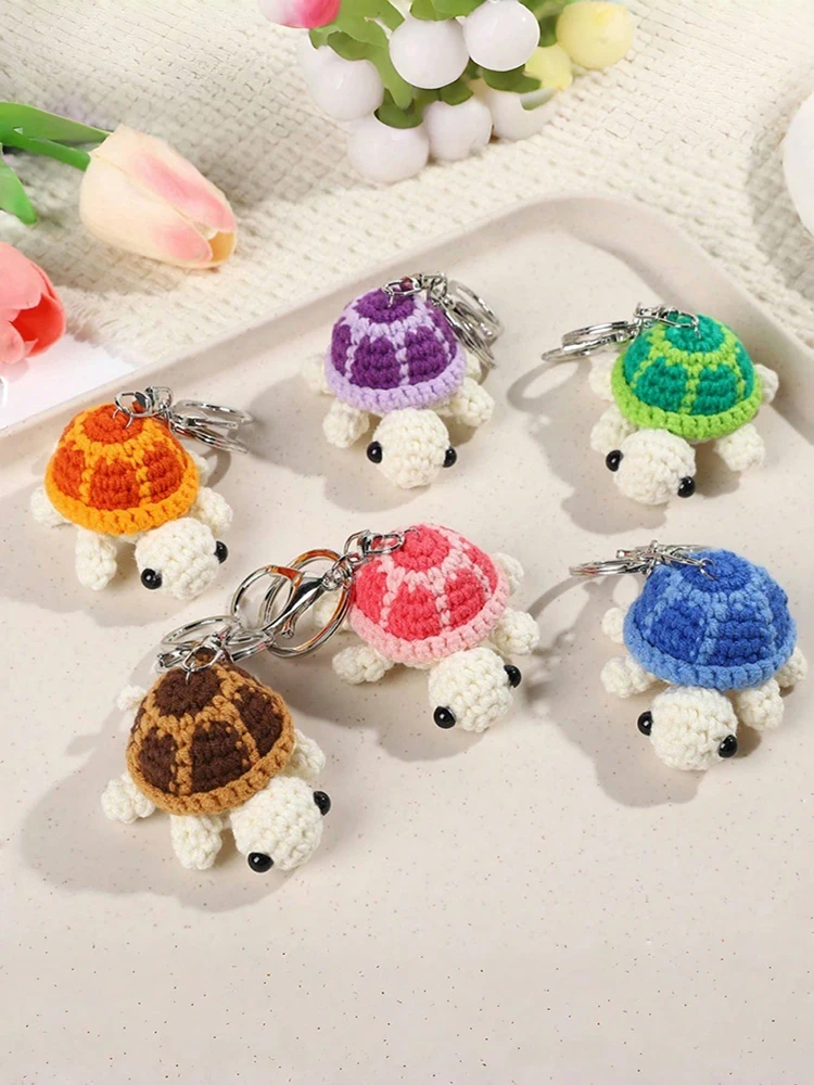 Exquisito llavero de tortuga bonito de ganchillo de hilo hecho a mano, colgante creativo divertido para mochila, regalo de vacaciones ﻿ ﻿