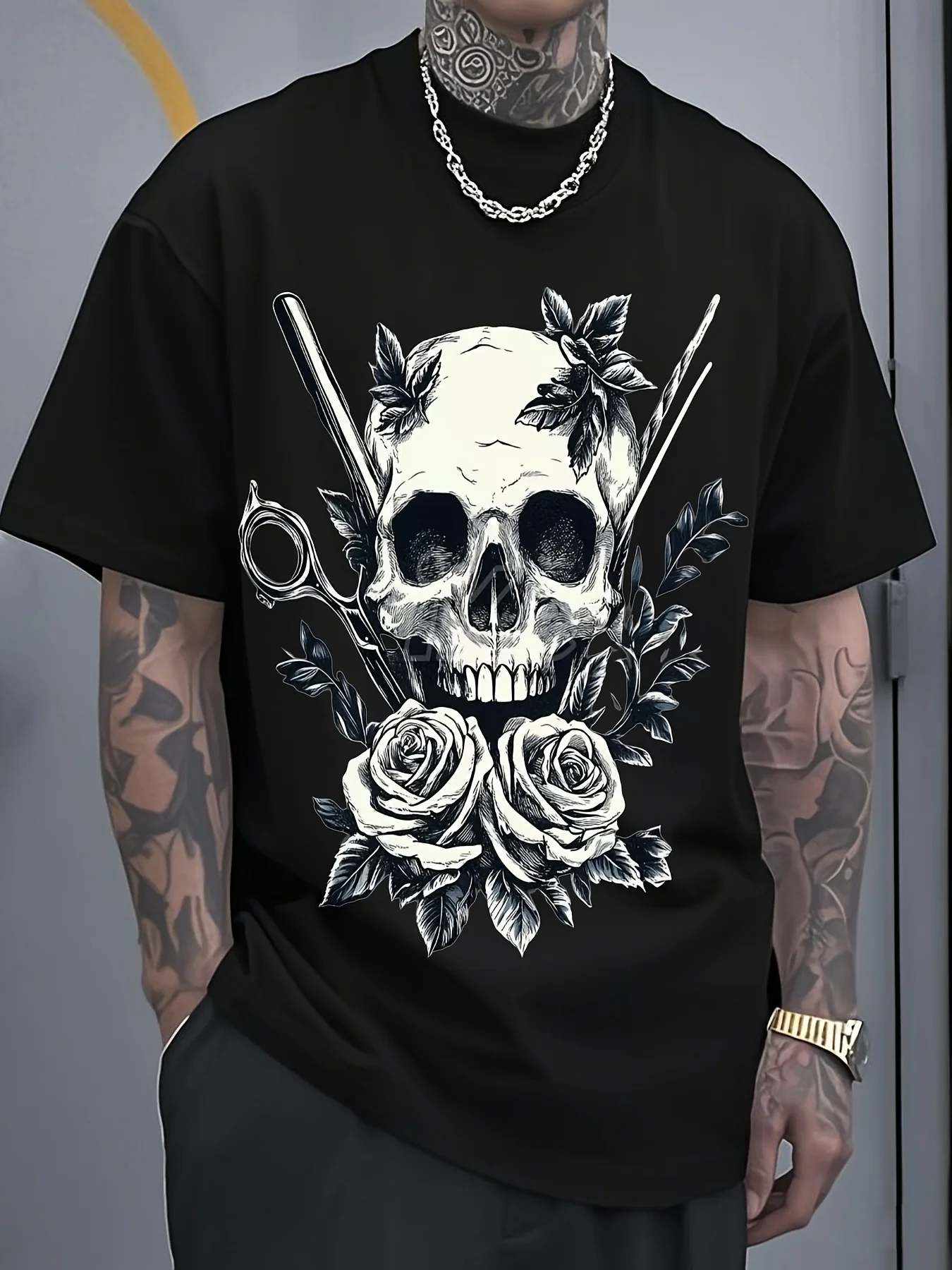 1pc Men'S Gothic Style Skull Rose Pattern T-Shirt | Black And White Street Style Scythe And Barbed Wire Print, Regular Fit Short