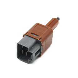 1PCS Brake Stop Light Lamp Switch for NISSAN Maxima Infiniti Q60 Q70 G37 Murano  25320-JN00A 25320JN00A SW8275 1S11012