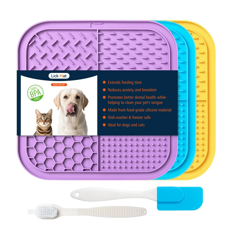 Tapis à lécher LMETJMA pour chiens et chats, tapis à lécher en silicone avec ventouses pour soulager l'anxiété, mangeoire lente carrée pour chien