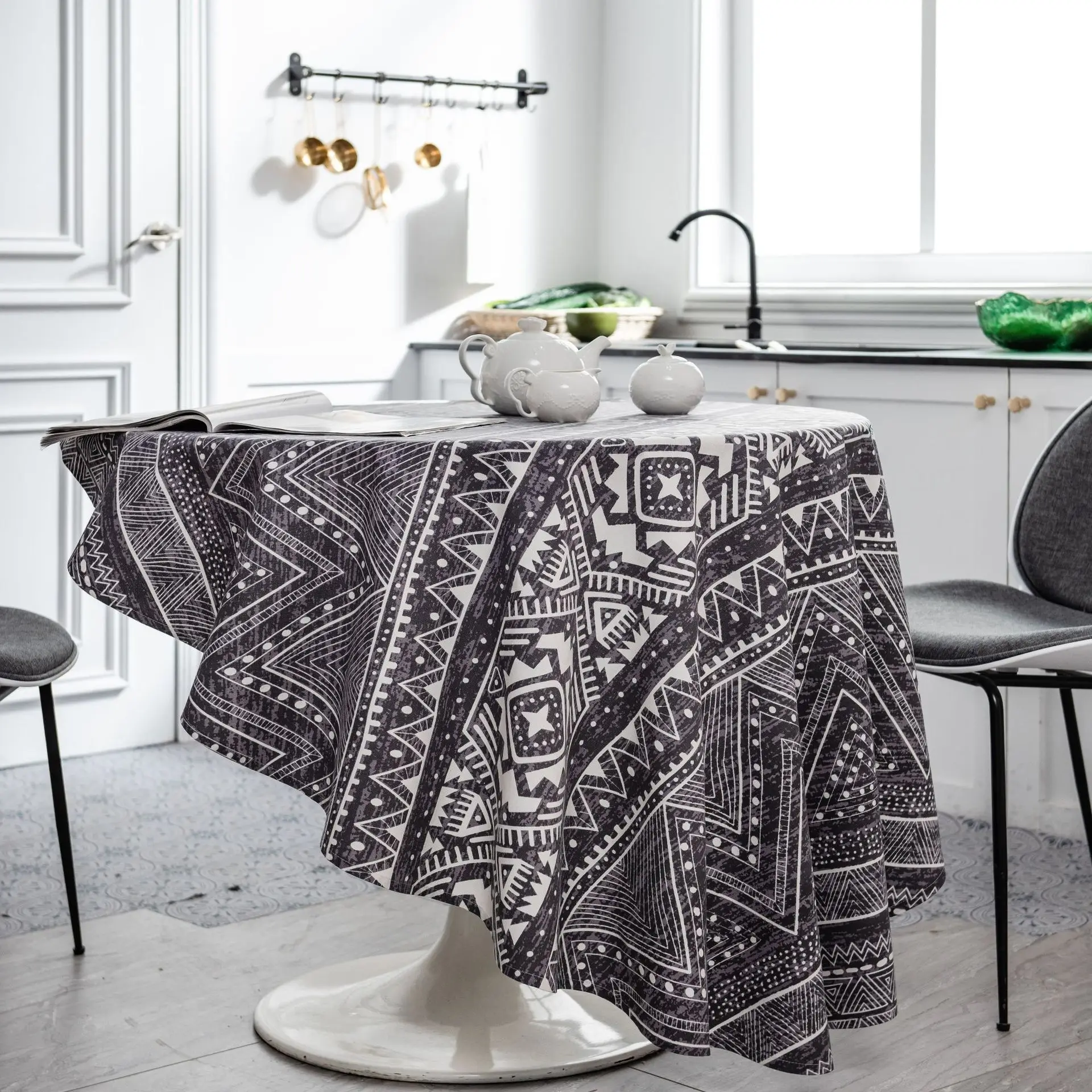 1 Piece Round 150cm Ethnic Style Bohemian Tablecloth Cotton Linen Printed Grey Black Geometric Living Room Table Cloth Cover