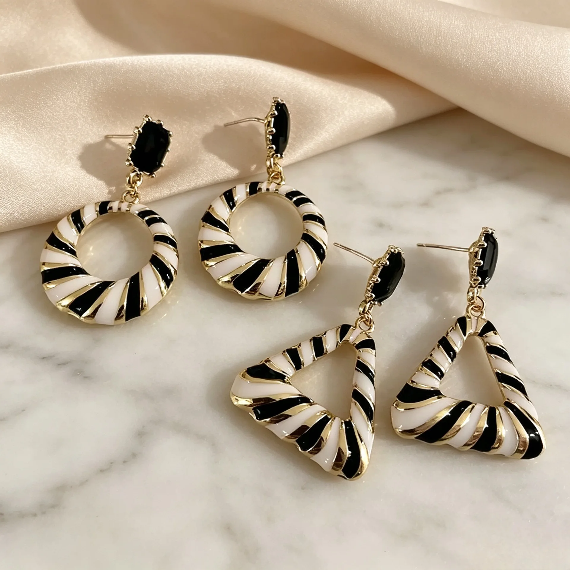 Fashion Zebra Pattern Geometric Drop Earrings For Women Trendy Personality Alloy Ears Accessories Jewelry Gift Party Casual Wear