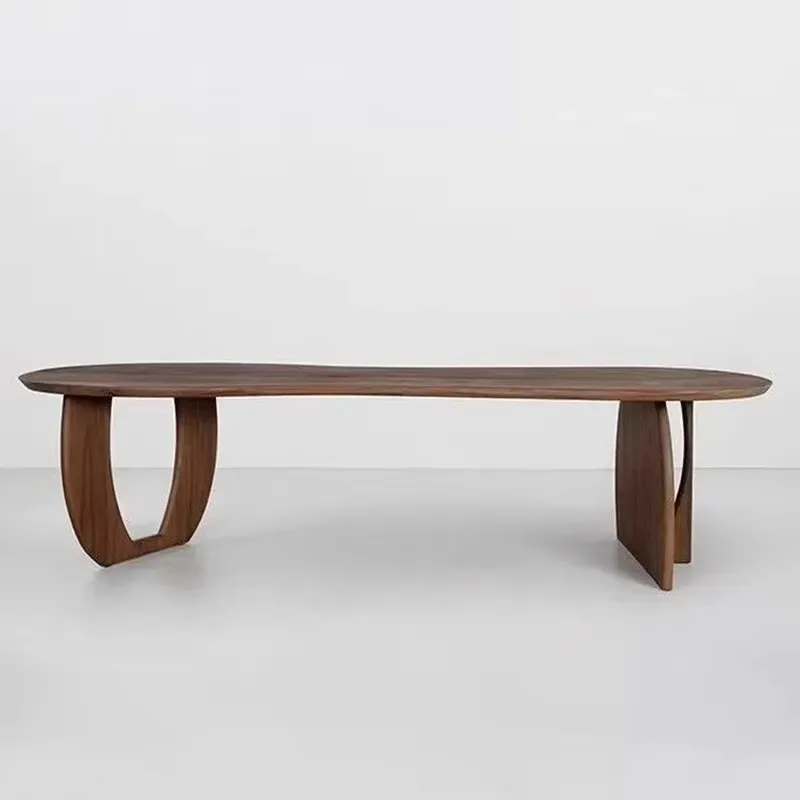 2026 Hot-selling European farmhouse style solid wood oak dining table, suitable for hotel family restaurants