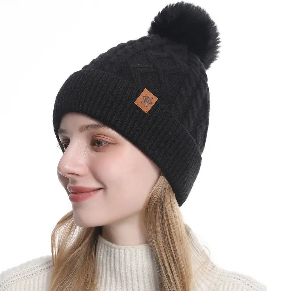 Neck Protector 3-Piece Set Hat Scarf Gloves Set Thermal Twist Warm Knit Cap Touch Screen Simple Knitted Hat Men