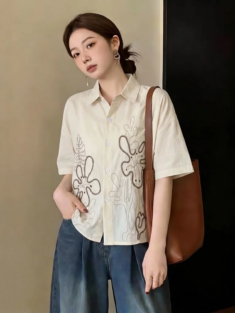 

Black Embroidered Short Sleeve Shirt Women's Design Sense Shoulder Length Commute Style plus Size Slimming Korean Version