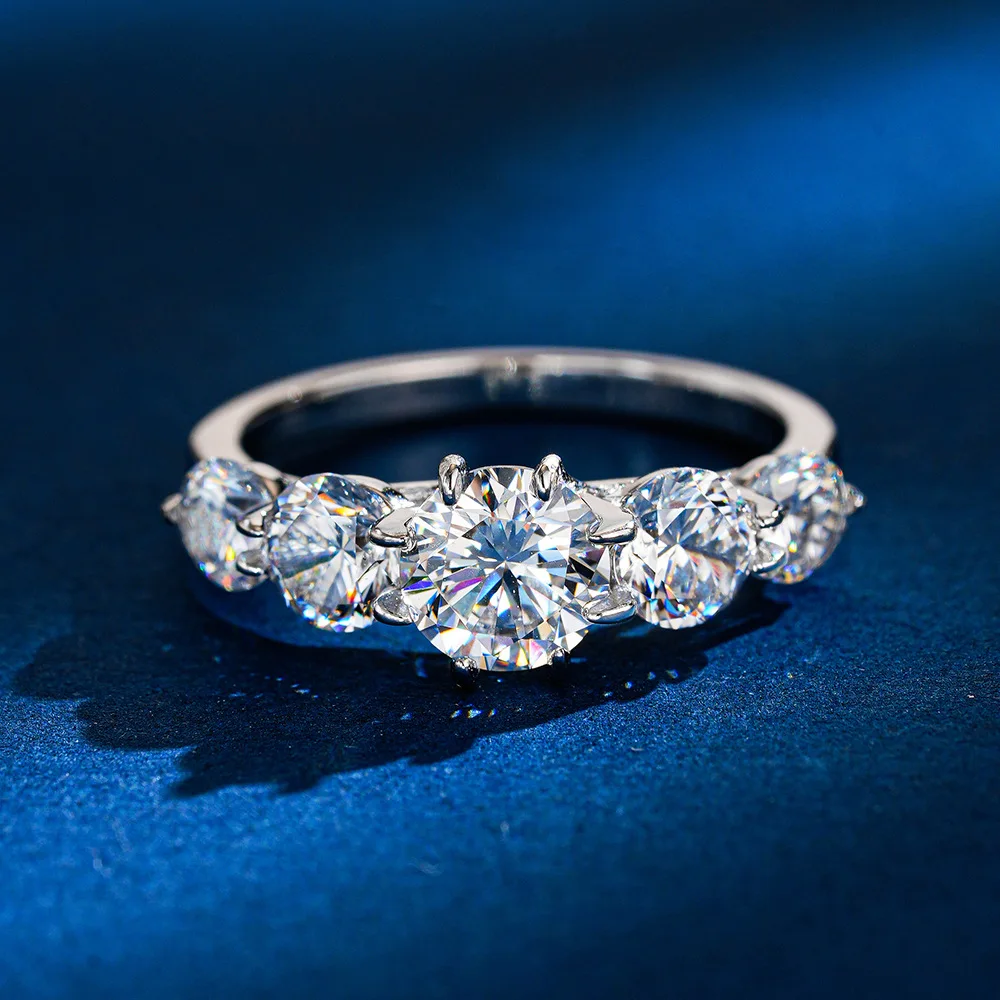 18K Gold Inlaid Moissanite Ring in D Color, Authentic, Stylish and Radiant Platinum PT950 Diamond Jewelry