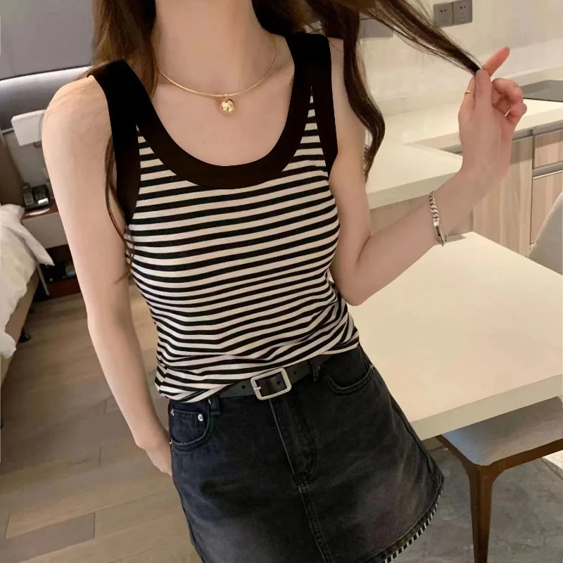 Summer New Korean Striped Tank Tops Off Shoulder Sleeveless Slim Contrast All-match Trend T Shirts Sweet Fashion Women Clothing