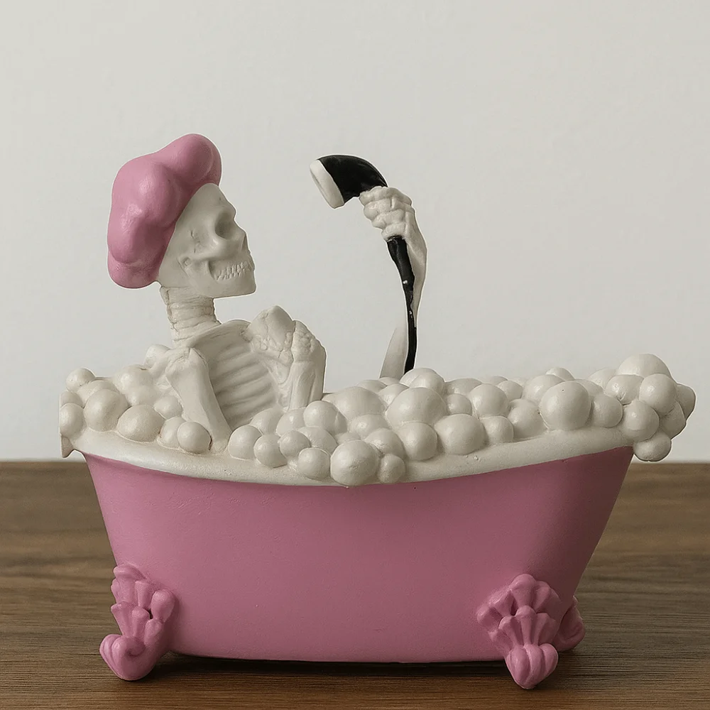 Figurina di fantasmi in resina a tema Halloween Modello artigianale Cartone animato in piedi Fantasma Ornamento Display Bambola divertente