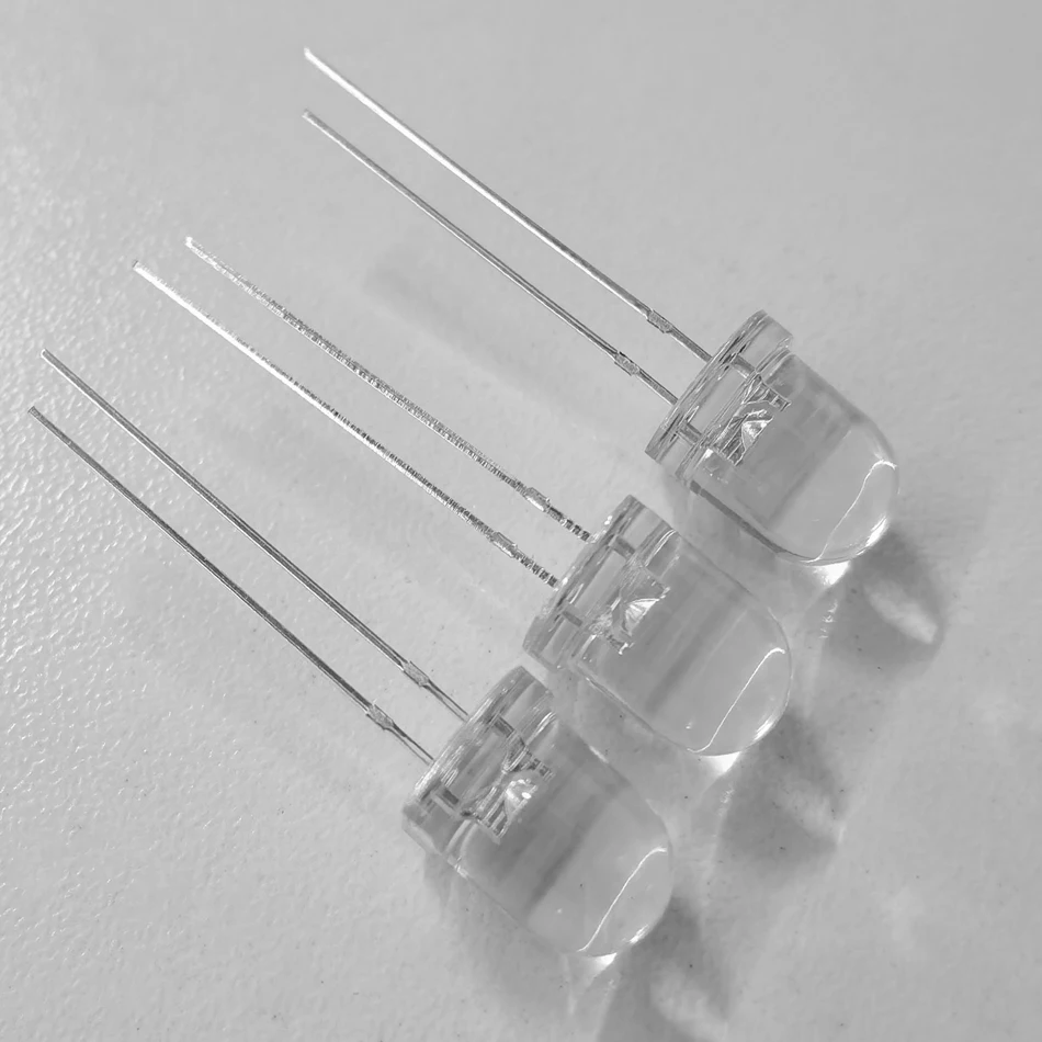 20pcs 50PCS 395nm UV LED Diode DIP 8mm Diodes Clear UV LED 3.2v-3.6v 20mA Ultraviolet Ultra Violet LED