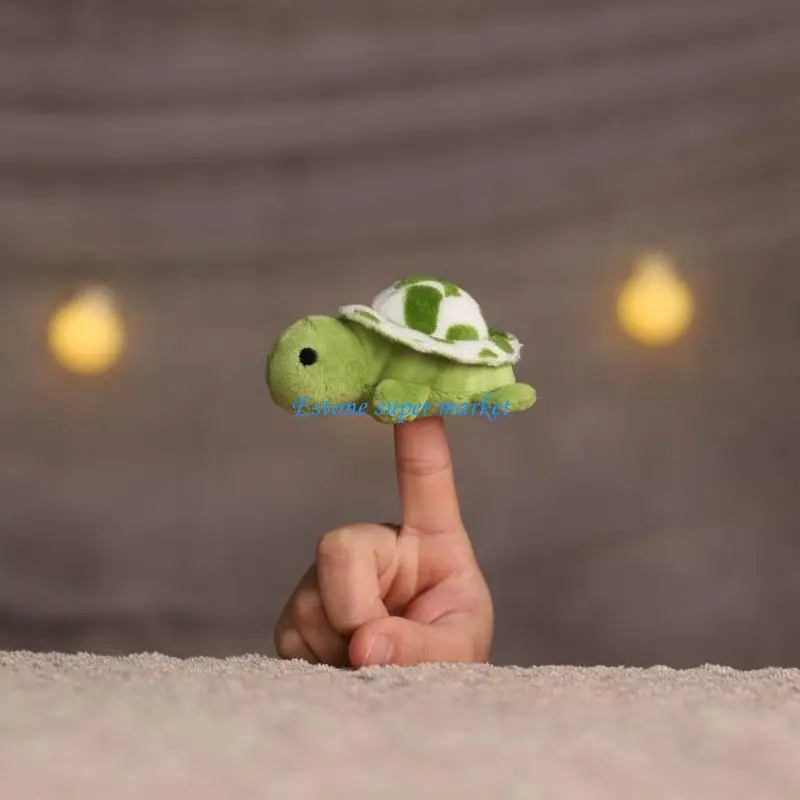 090B Cartoon Plush Animals Puppets Mini Fince Figuras Toy Kids Educational Toy