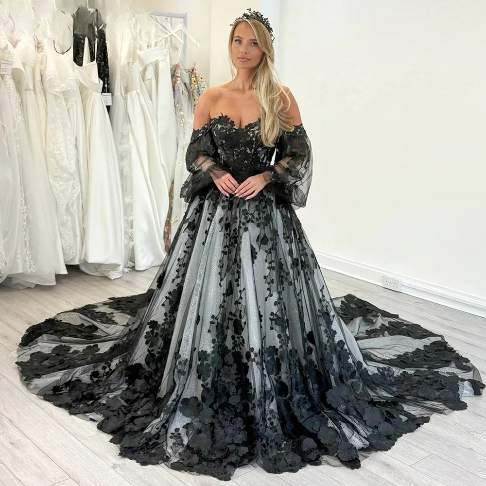 Gothic Black Tulle A-line Wedding Dresses Sweetheart Puff Sleeve Lace Applique Sweep Train Bridal Gown vestido de novia