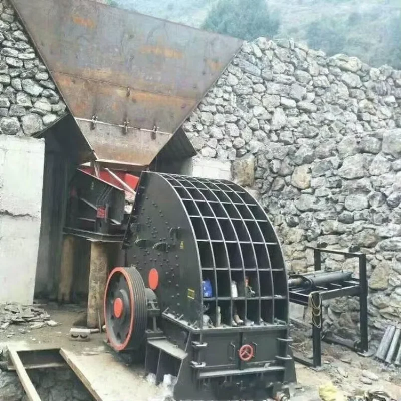 Low Price Heavy Hammer Crusher Mining Machine for Two Stage Stone Crushing