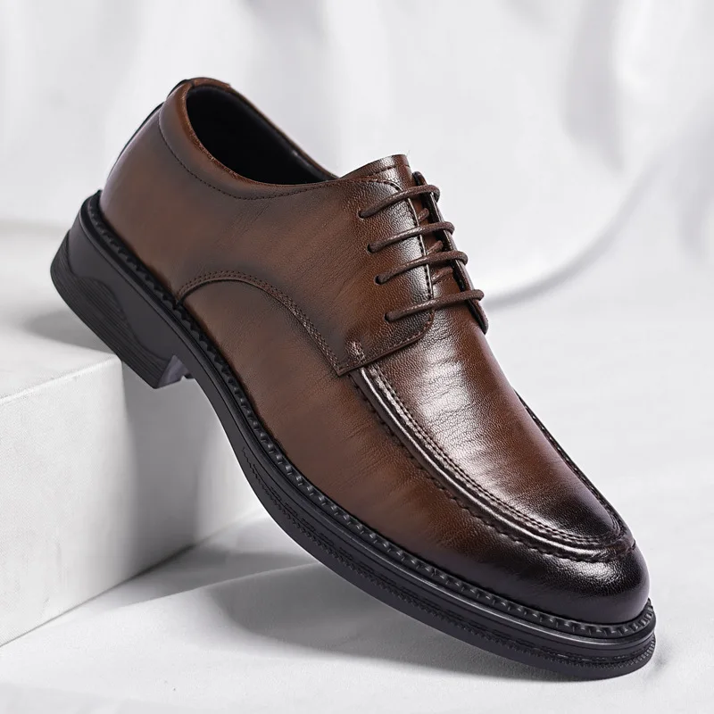 Zapatos de cuero genuino de alta gama para hombre, zapatos casuales de negocios formales de estilo británico, antideslizantes, resistentes al desgaste, a la moda