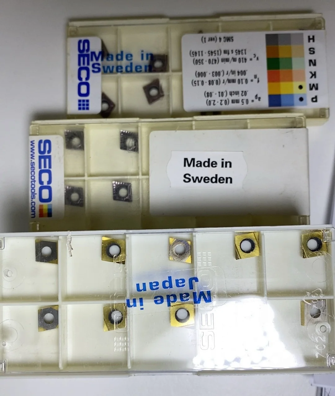 

Hard alloy cutting blades DCMT11T302-PF IC806