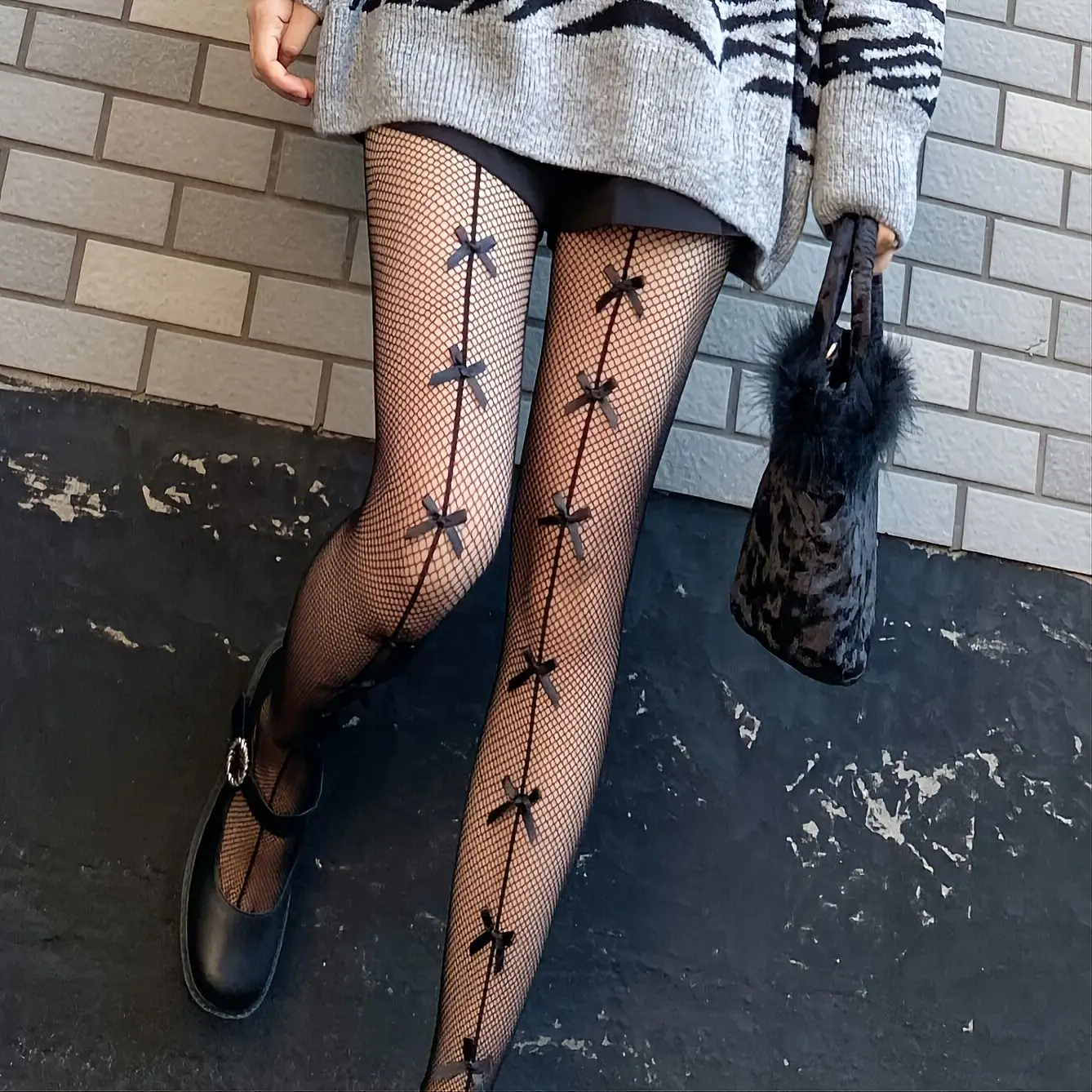 

1 Fashionable and Personalized Bow Net Sock, Sexy and Cute Fishing Net Sock, Women's Bow Tie Pantyhose