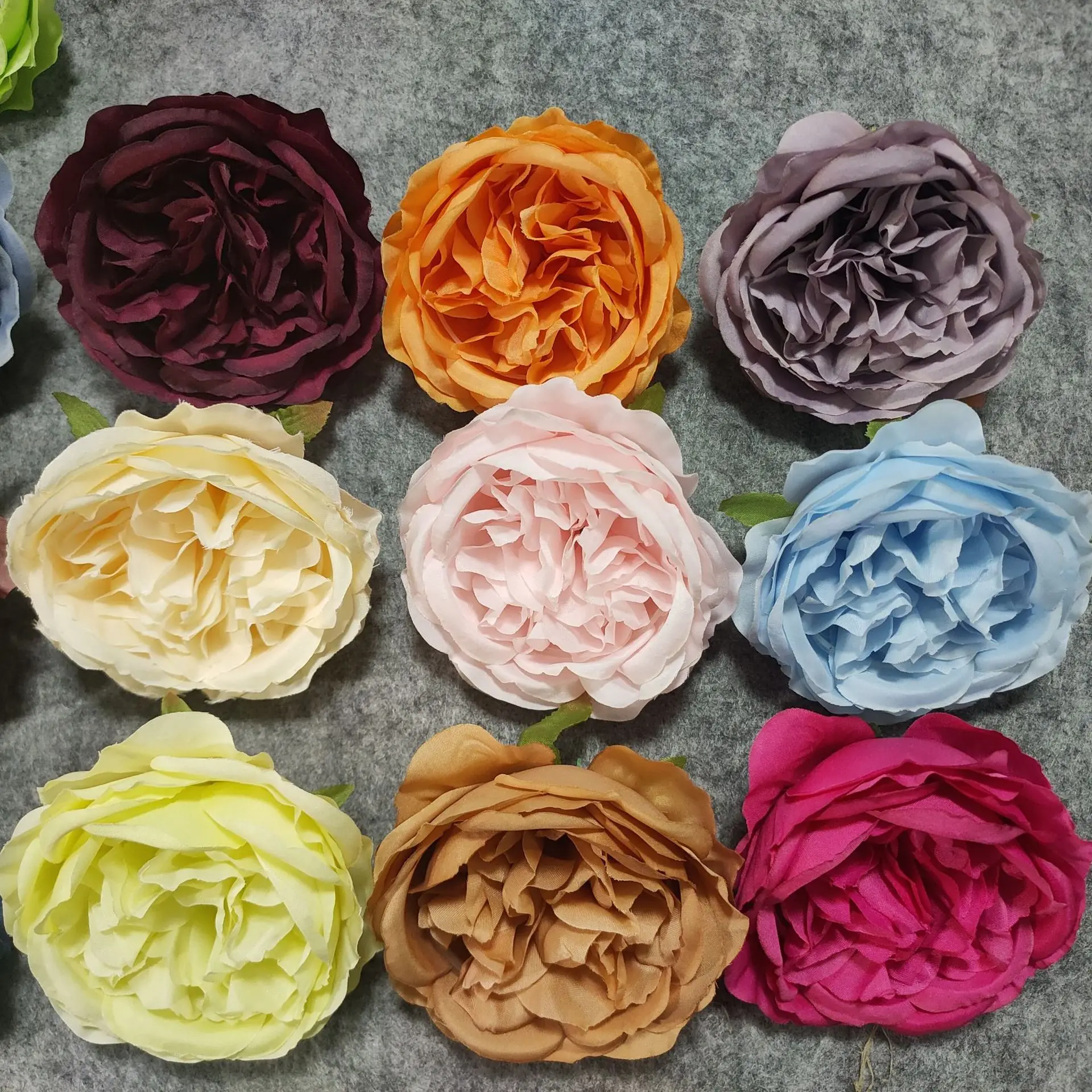 

100 Pieces Wedding Background Wall DIY Silk Cloth Rose Head Artificial Flowers Bridal Shower Ceremony Events Decor
