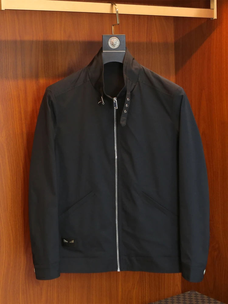 

Повседневная мужская куртка с воротником-стойкой, однотонная, простой дизайн, дышащая полиэстеровая ткань, длинный рукав, молодежная модная верхняя одежда