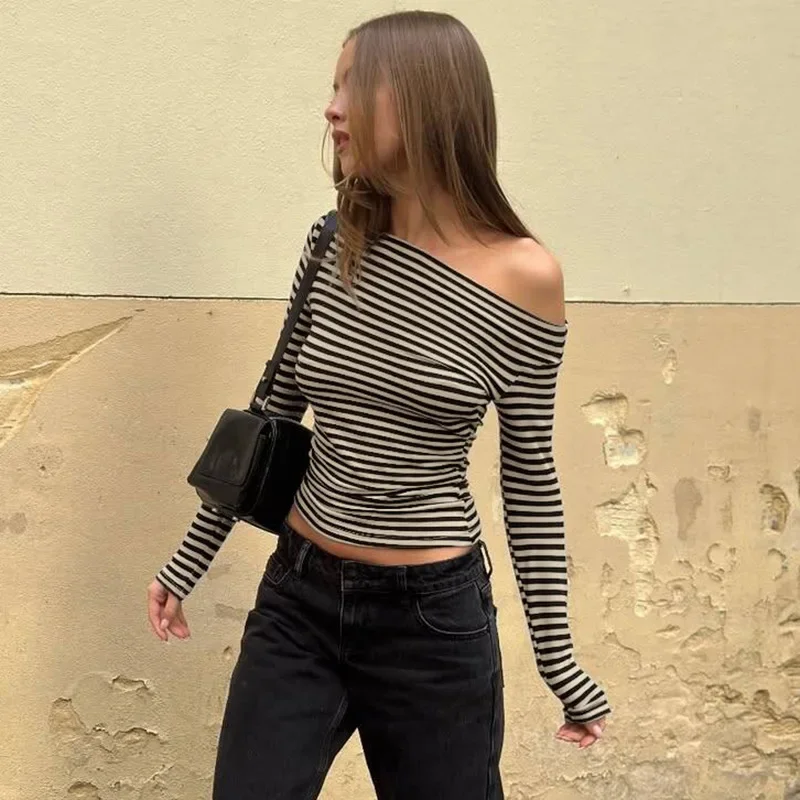 

Women Clothing Sexy Fashion Long Sleeve Cropped Tops Woman Striped Y2K T Shirts Female Tees Streetwear Autumn Winter 2025