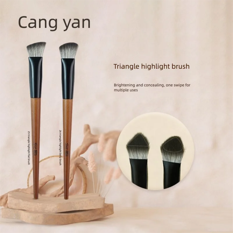 Cangyan Y25/Y26 Triangular Highlighting Brush, Does Not Absorb Product, Leaves No Marks, For Facial Brightening, Eye And