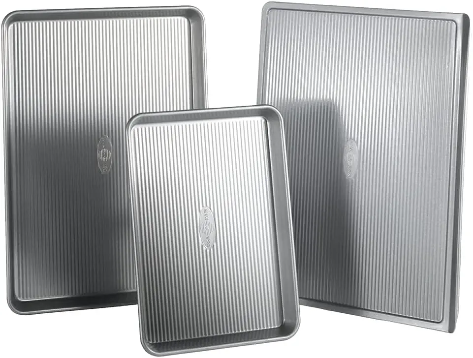 

3-Piece Warp Resistant Non-Stick Aluminized Steel Bakeware Set