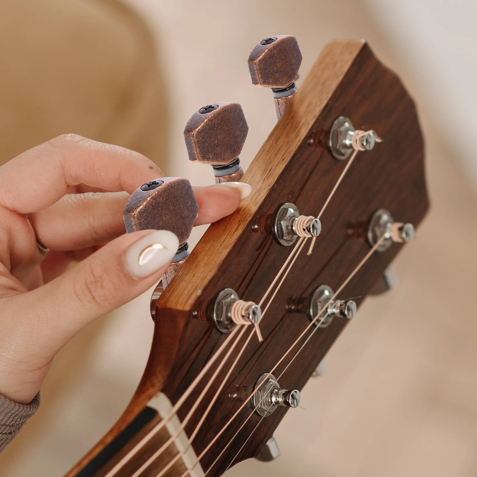 

6 Retro Guitar Tuning Pegs Sealed Machine Heads for Acoustic Electric Ferrules Bushings Screws Replacement Parts