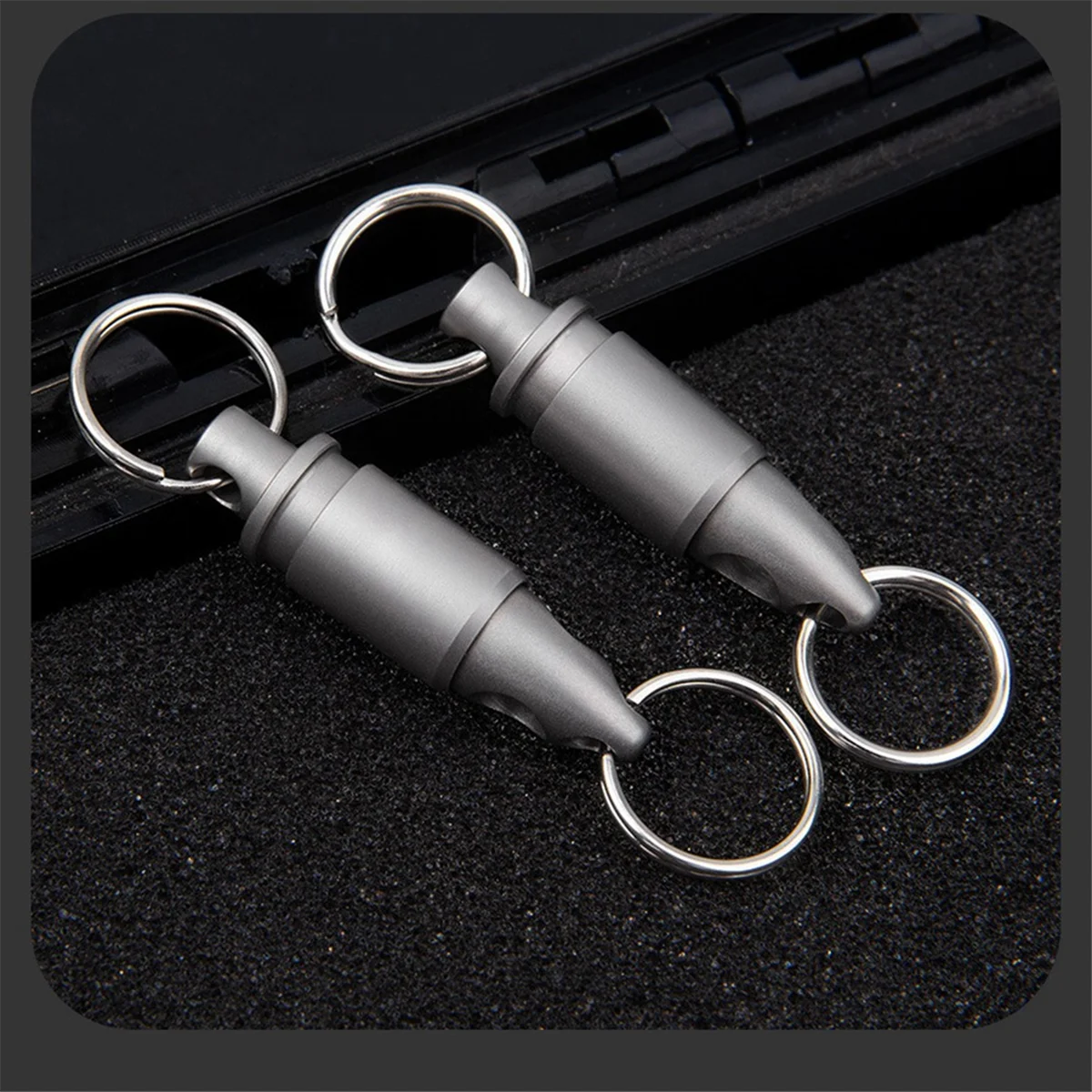 Titanium Alloy Quick Pull Keychain Universal Buckle Car Keychain Mini Rotating Ring