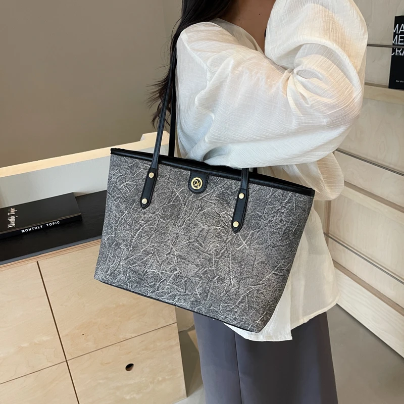 LEFTSIDE Big Retro PU Leather Underarm Bags for Women 2024 Y2k Trend Korean Fashion Shoulder Bag Lady Silver Handbags Tote Bag