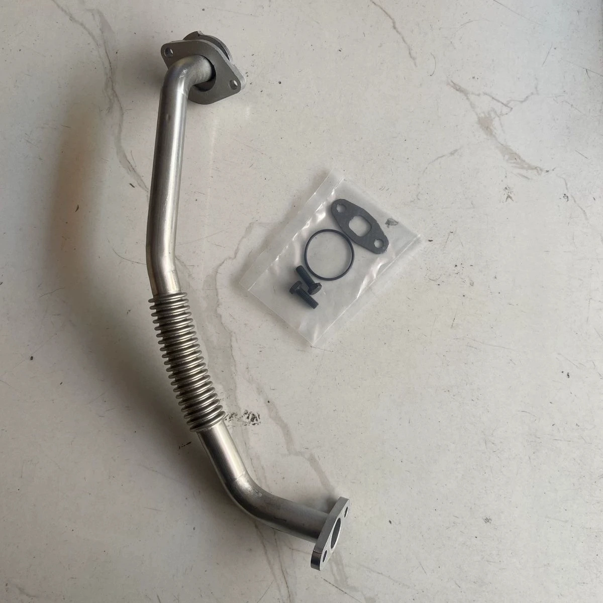 

Caterpillar C13 turbocharger return oil pipe, inlet oil pipe, excavator E345C, 345D turbocharger oil pipe