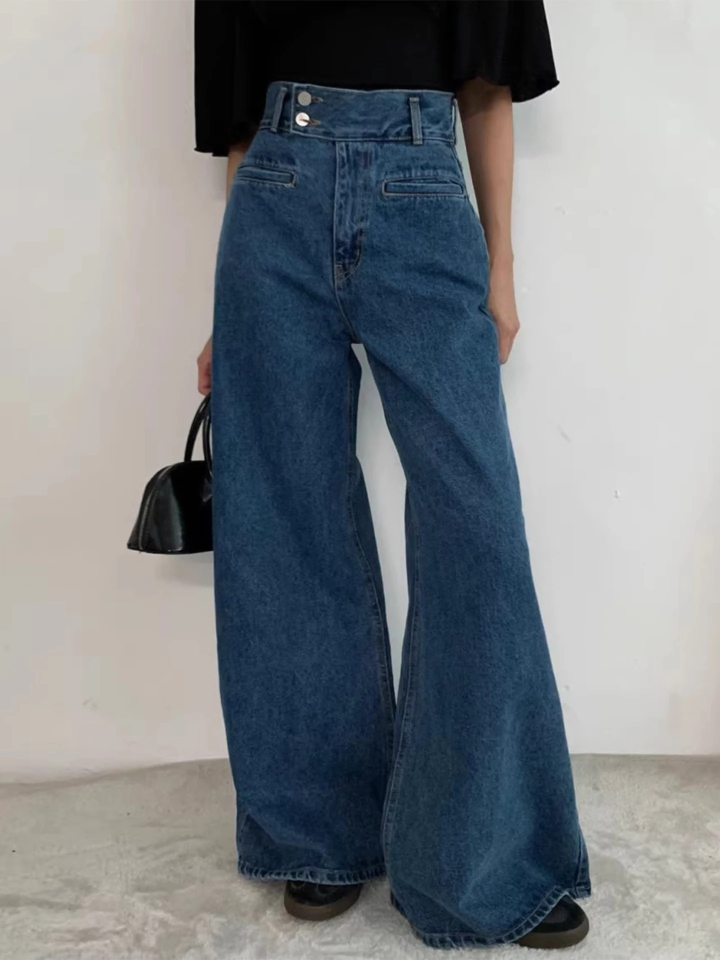 

High Waist Wide Leg Distred Denim Jeans Asymmetric Two Buttons Women's Autumn Winter Faion Trousers for Adults