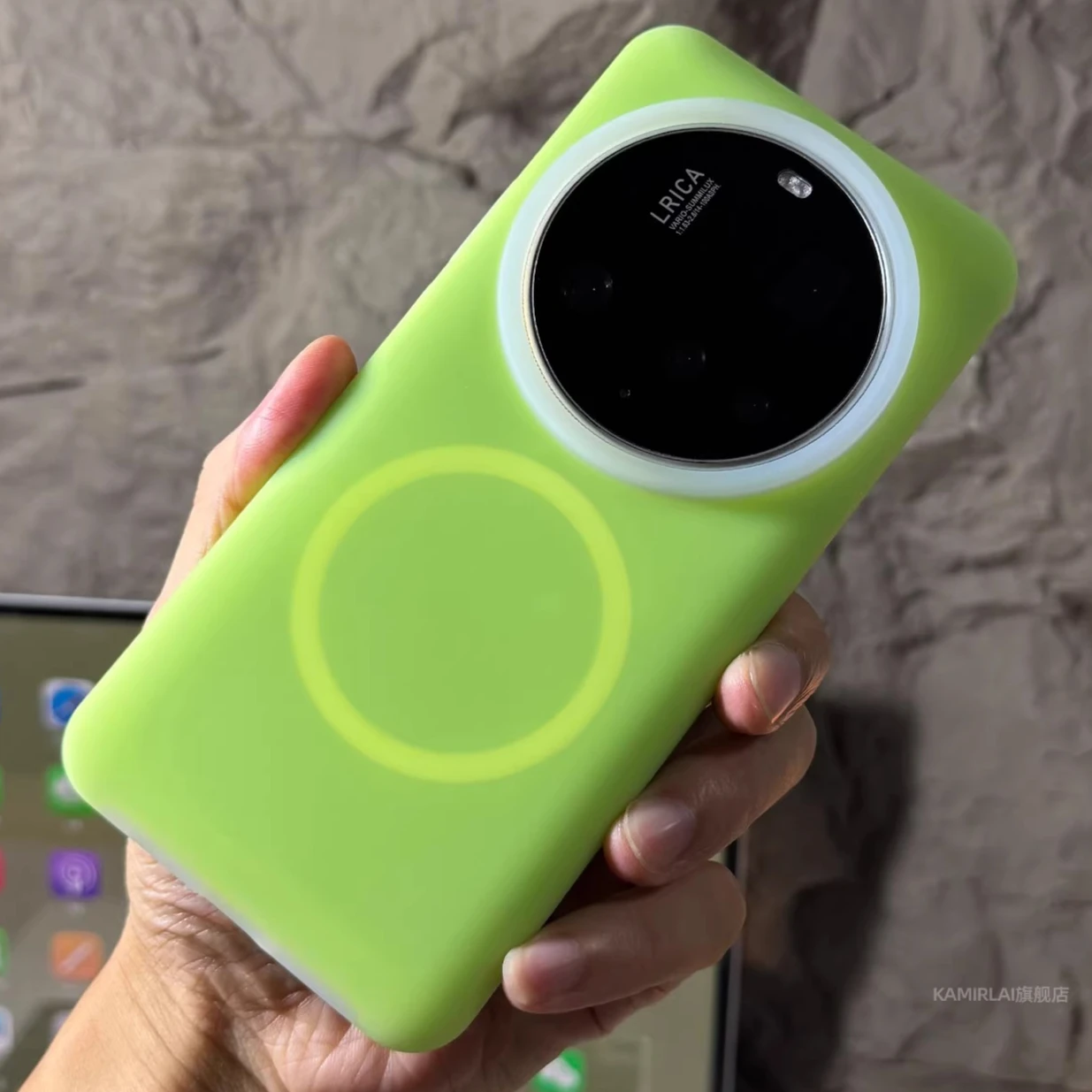 Etui na Xiaomi 17 15 14 Ultra Magnetyczne Miękkie Silikonowe Odporne na Upadki Ochronne Etui na Telefon Xiaomi 17 Ultra z Obsługą Bezprzewodowego Ładowania