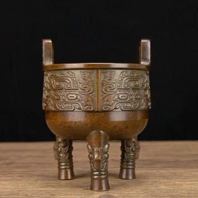 

Pure copper three legged double ear circular cauldron incense burner Xuande furnace line incense burner home Buddha hall offerin