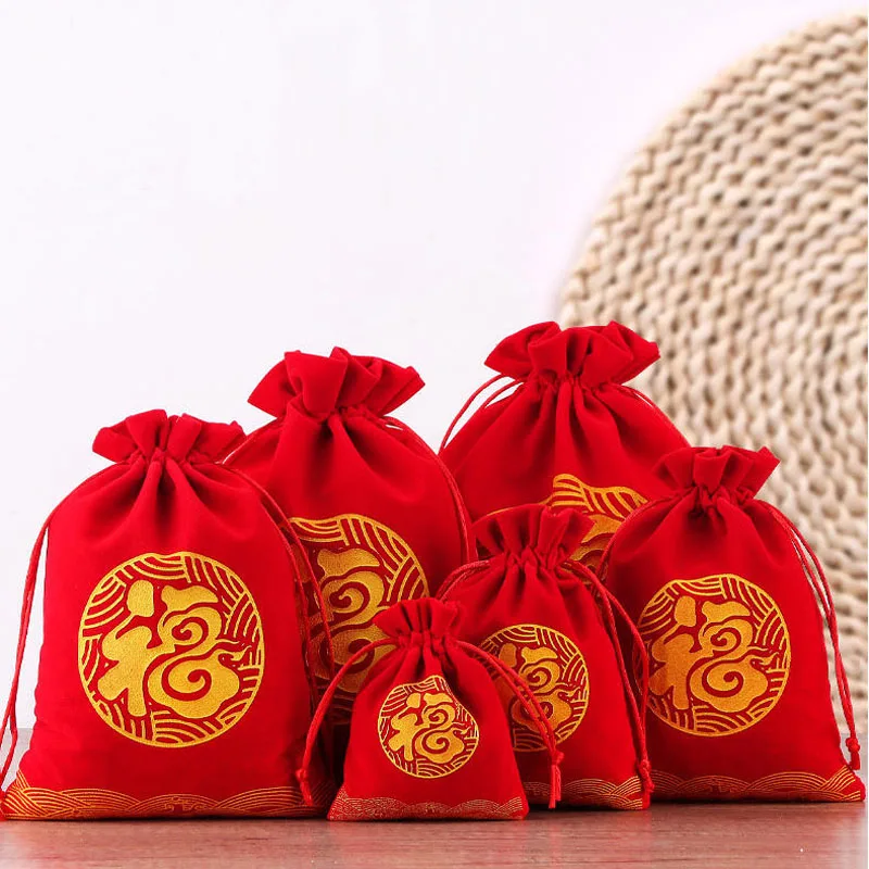 

50pcs/lot 8*10, 10*14, 13*18, 15*20, 17*23, 20*25cm Chinese Fu Blessing Bag Drawstring Red Velvet Pouches New Year Lucky Bags