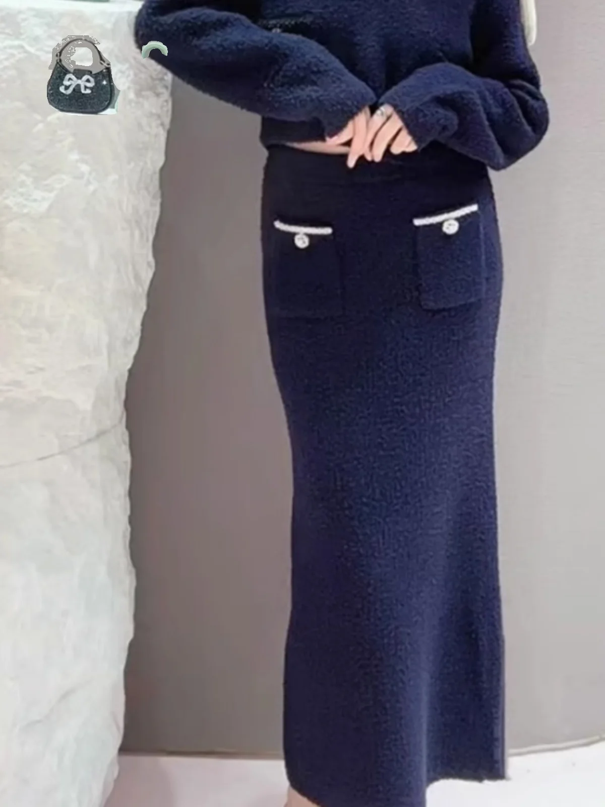 

Quali Early Spring 2024 Navy Blue Big Collar Color Blo Plu ort V-Ne Knitted Sweater Top Women's Faion Wool Blend