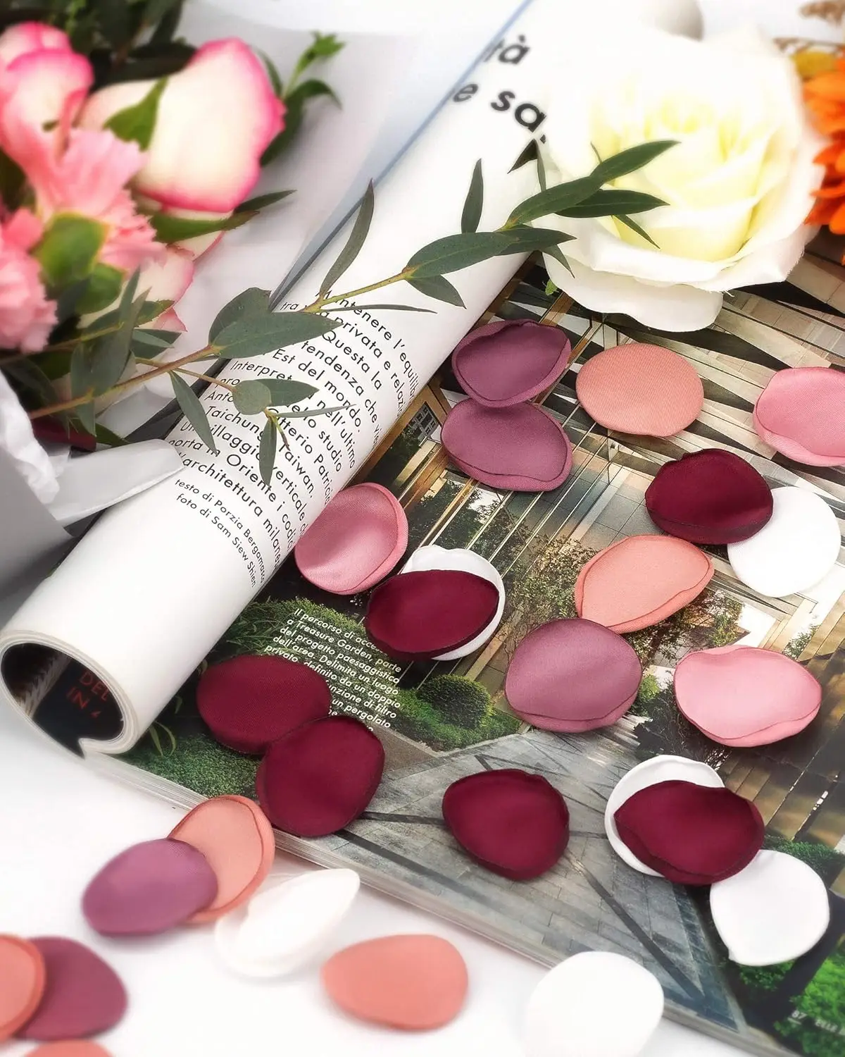 200 Stück künstliche Blumen aus Seide, Rosenblätter, Blumenmädchen, künstliche Streubblätter für Hochzeitsgang-Mittelstücke, romantische Nacht, Jubiläum