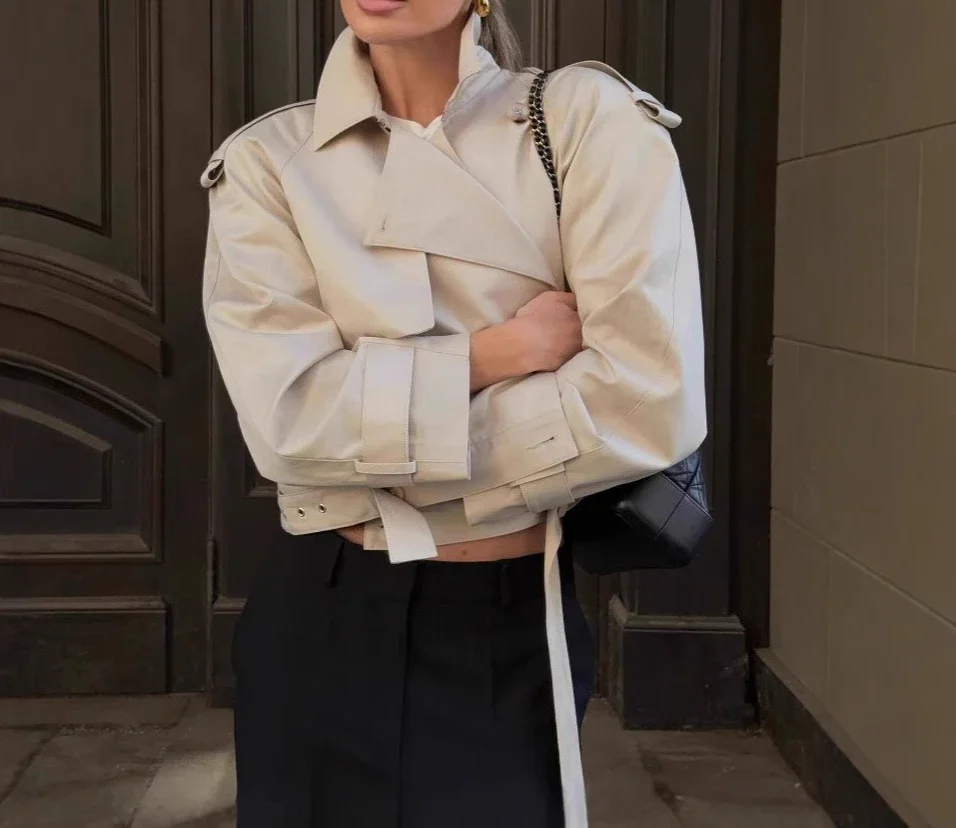 

European-style Windbreaker Coat for Women with Korean-style French-appeal, High-end Short Coat for Petite Figures Coats