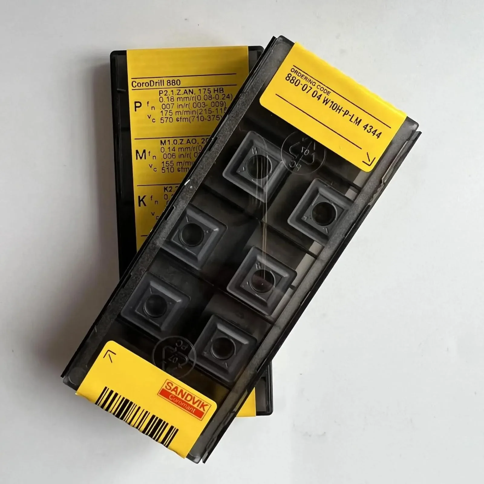 

Original SANDVIK / 880-0704W10H-P-LM 4344 / Hard alloy CNC Blade 10 Pcs