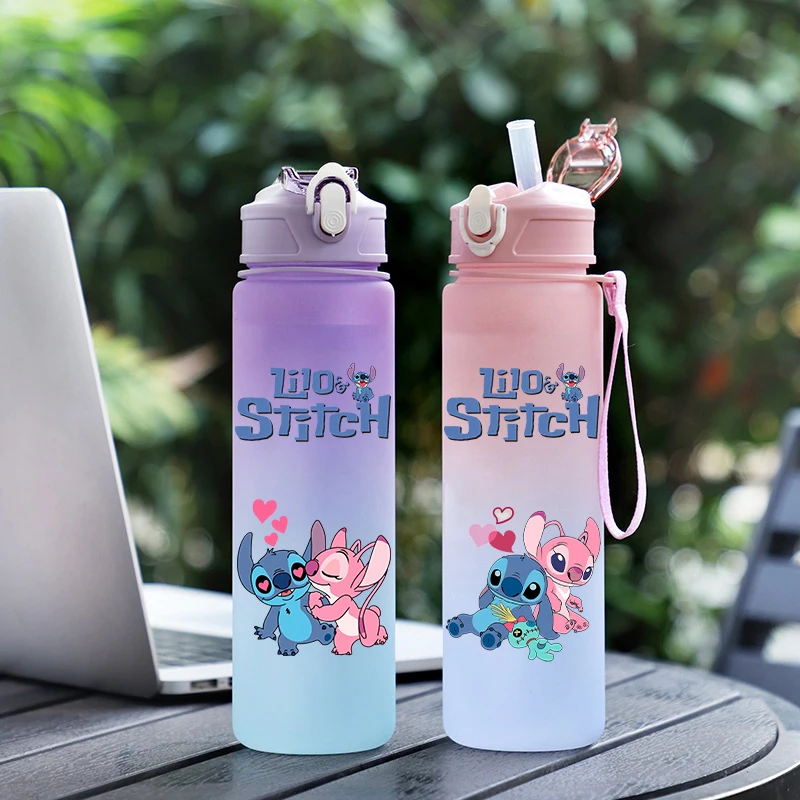 750ml Butelka na wodę Disney Lilo Stitch Anime Cartoon Kubek do picia o dużej pojemności Przenośny kubek na wodę do uprawiania sportów na świeżym powietrzu Prezent dla dzieci