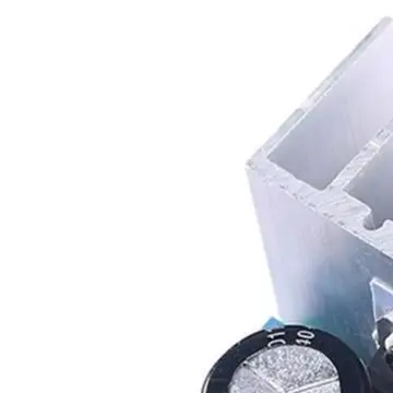 Adjustable Dual LM317 Regulator Module with Digital Display and Optimized Heat Dissipation for Stable Operation