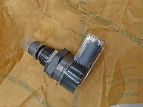 High Quality 0281006405 314022F600 FUEL RAIL PRESSURE RELIEF REGULATOR For HYUNDAI KIA 31400-2A650 31402-2F600 0281006404