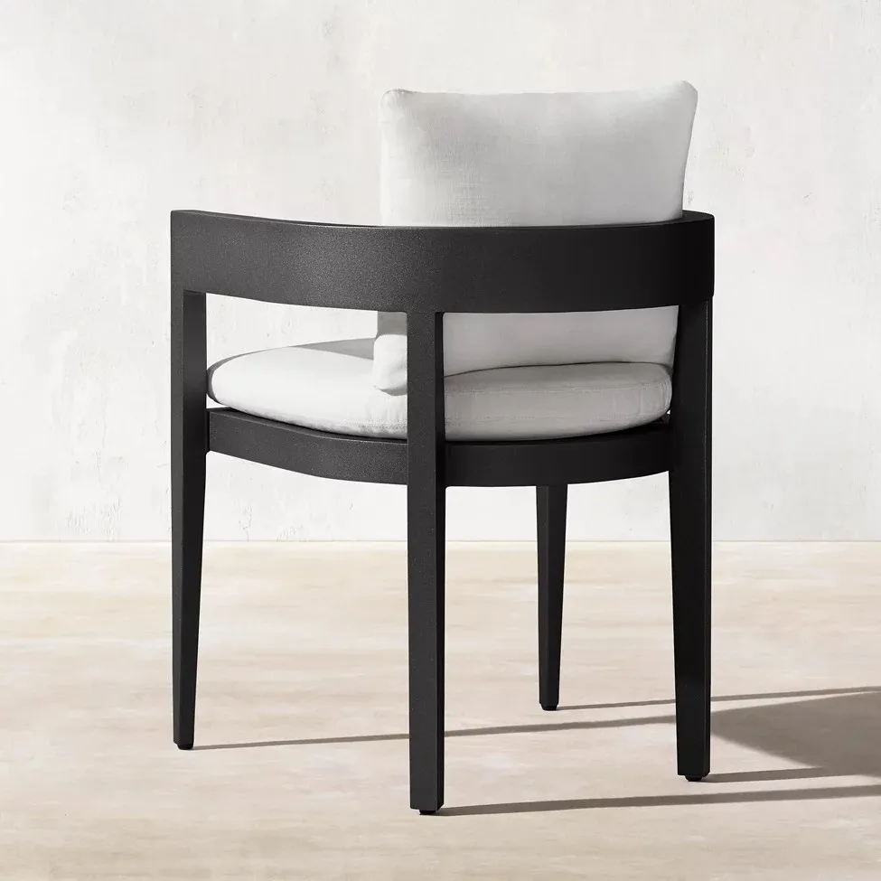 

Customizable outdoor cast aluminum tables and chairs family villa courtyard