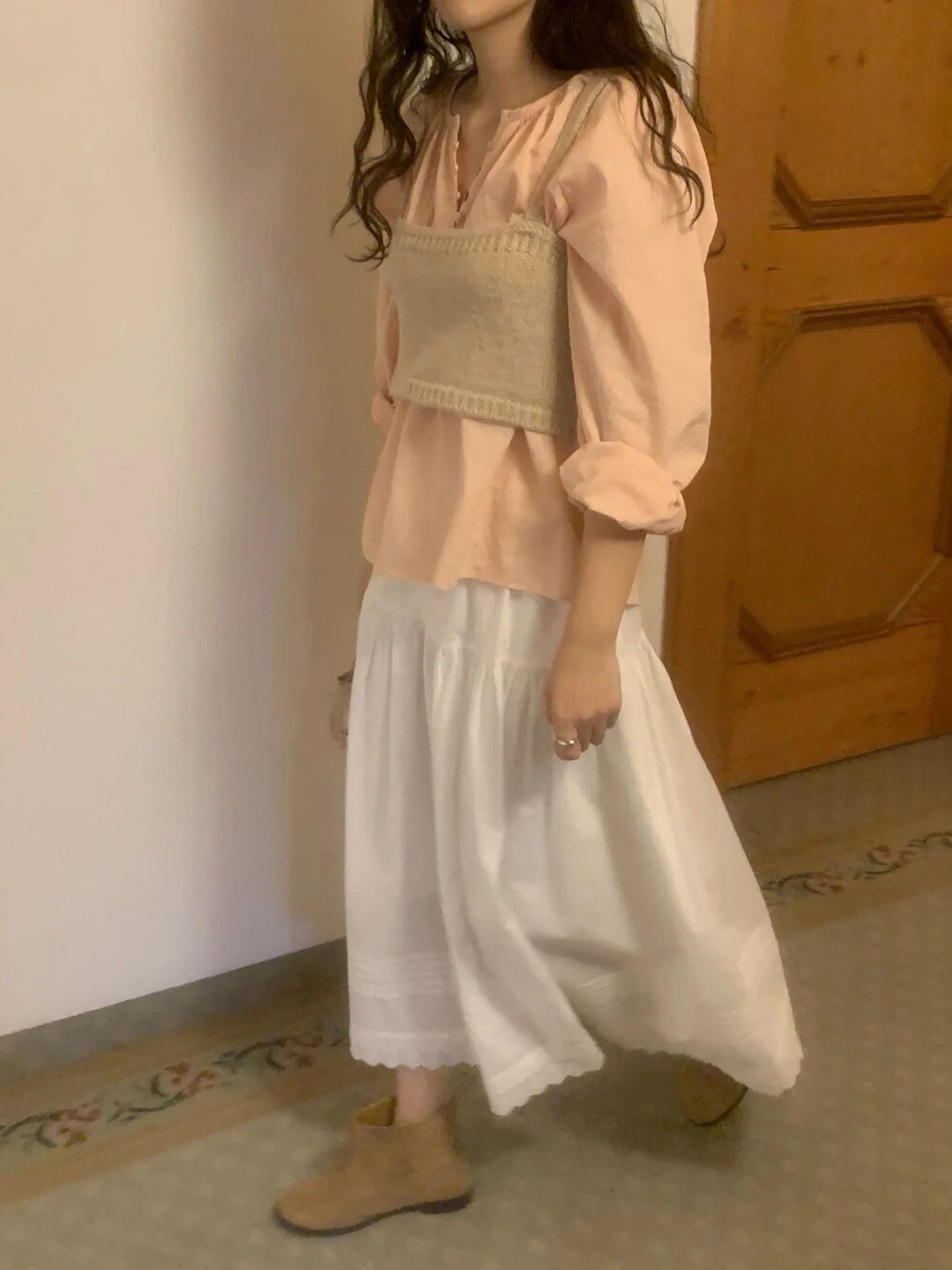 

Versatile Knitted Wrap Chest Strap Vest Lace Trim Gentle Half Skirt Two Piece Set Women's Fashion Spring Season Regular Fit