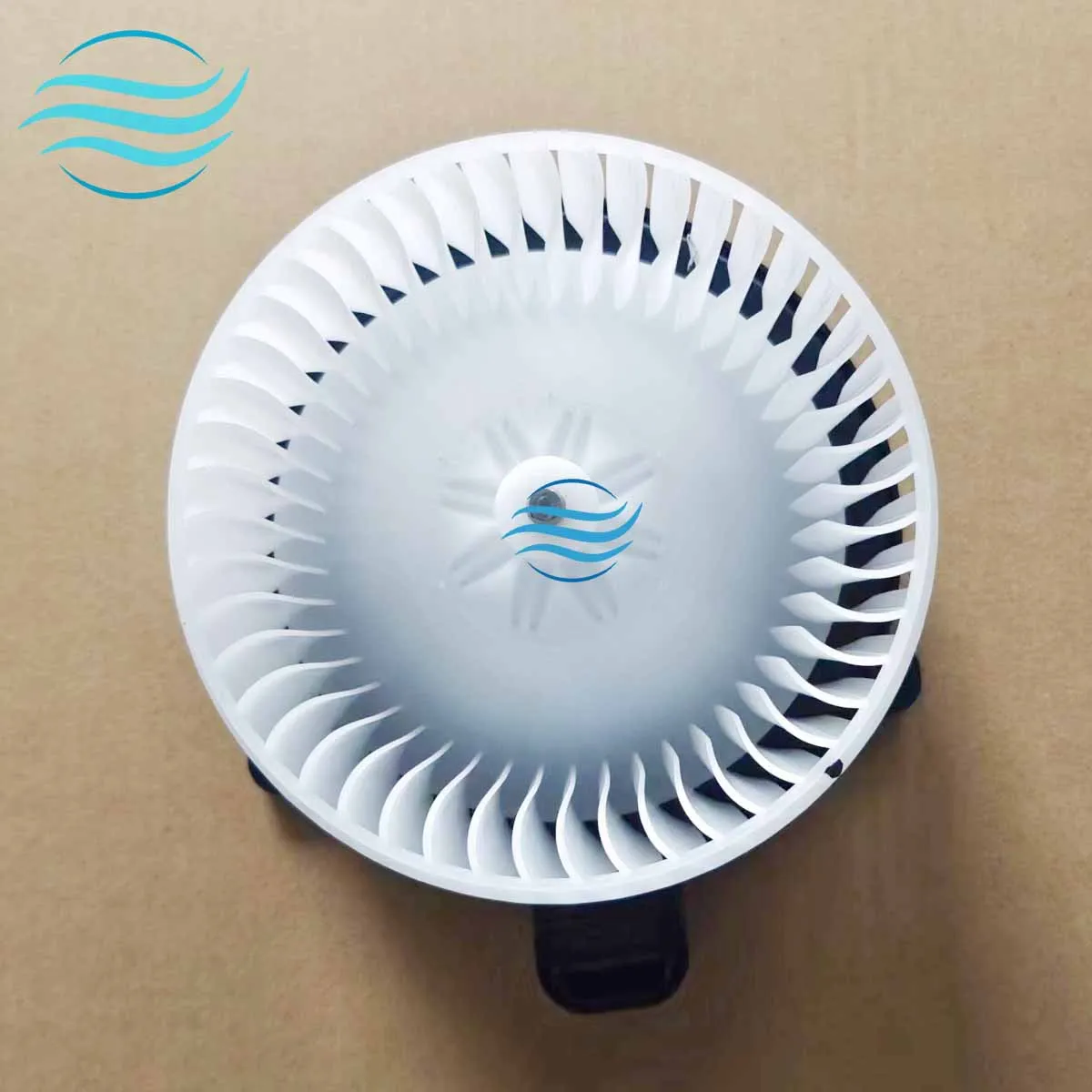 

LR046947 LR086148 Air Conditioning Heater Blower Motor Fan for Land Rover Discovery Range Rover Sport 2013-2021