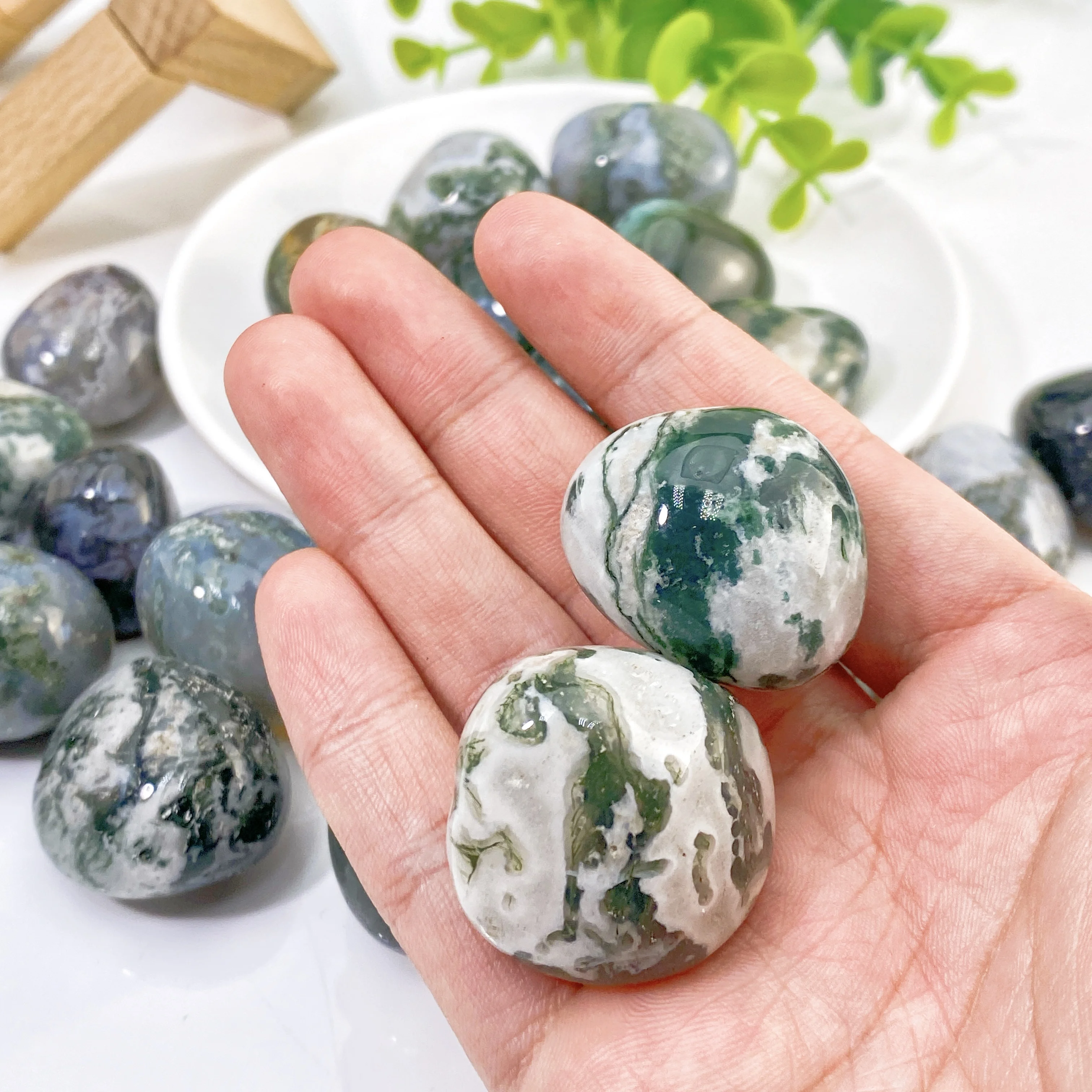 حجر عقيق طحلبي كريستالي طبيعي - مراجعة Aquarium Decoration Rock وسعره