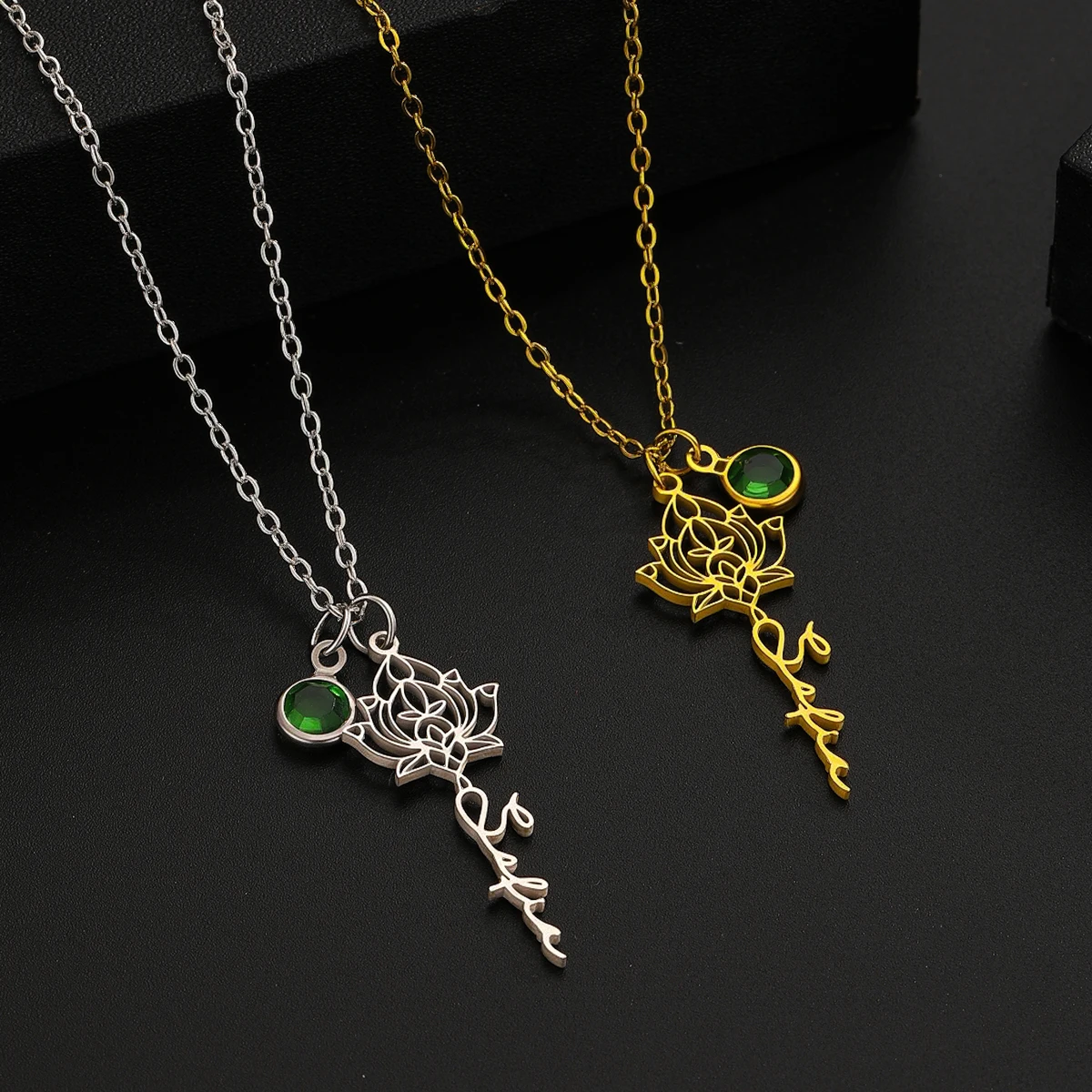 

Ожерелье лотоса из нержавеющей стали с индивидуальным именем и бриллиантами, женское модное ожерелье с подвеской